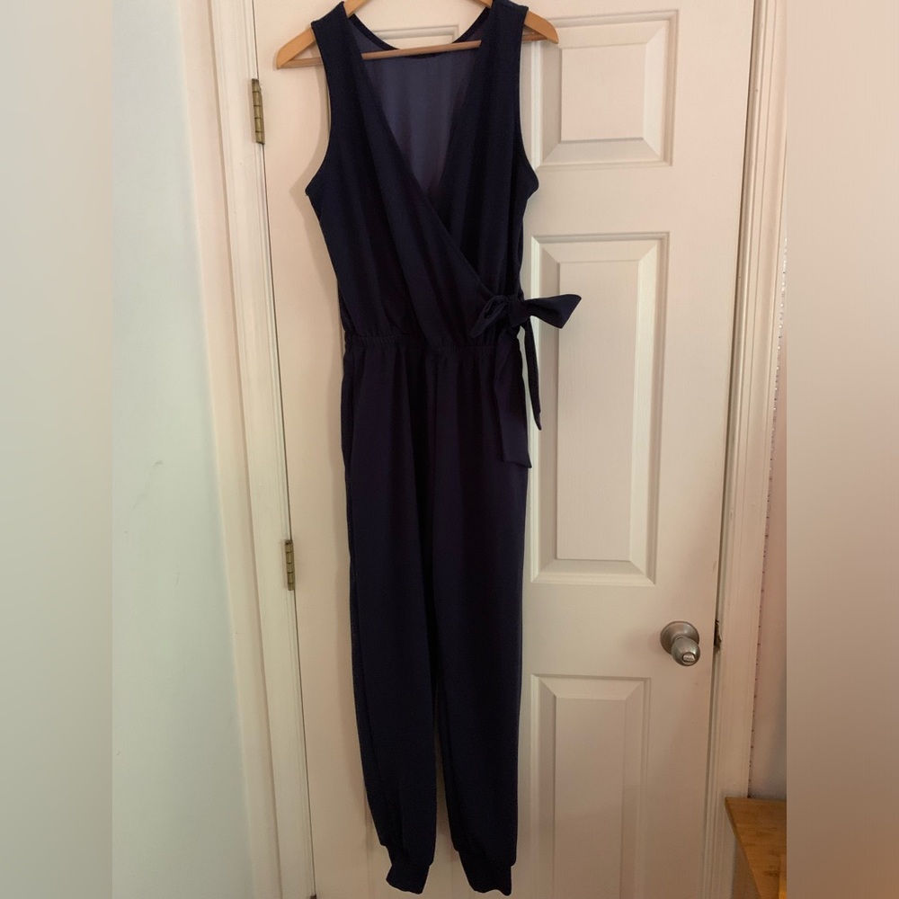 ❄️ SHEIN wrap, side tie Pant Jumpsuit Navy Blue Jogger Style Leg Romper Medium - Picture 3 of 9